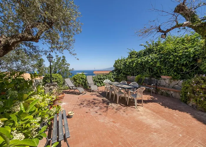 Ulivi - De Vivo Realty Semesterbostad