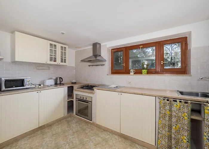 Semesterbostad Ulivi - De Vivo Realty *