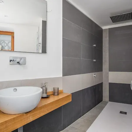 Vakantiehuis Ulivi Apt - De Vivo Realty Sorrento Sorrento