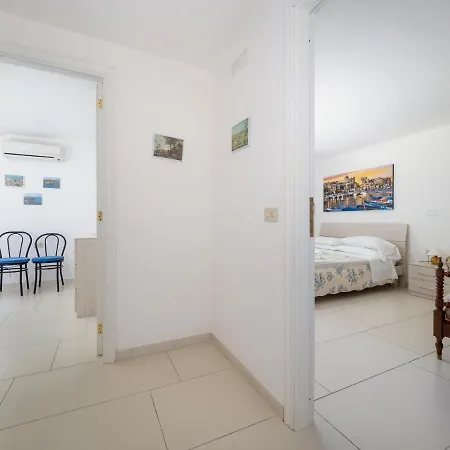 Vakantiehuis Ulivi Apt - De Vivo Realty Sorrento