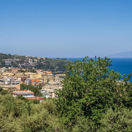 Ulivi Apt - De Vivo Realty Sorrento Vakantiehuis